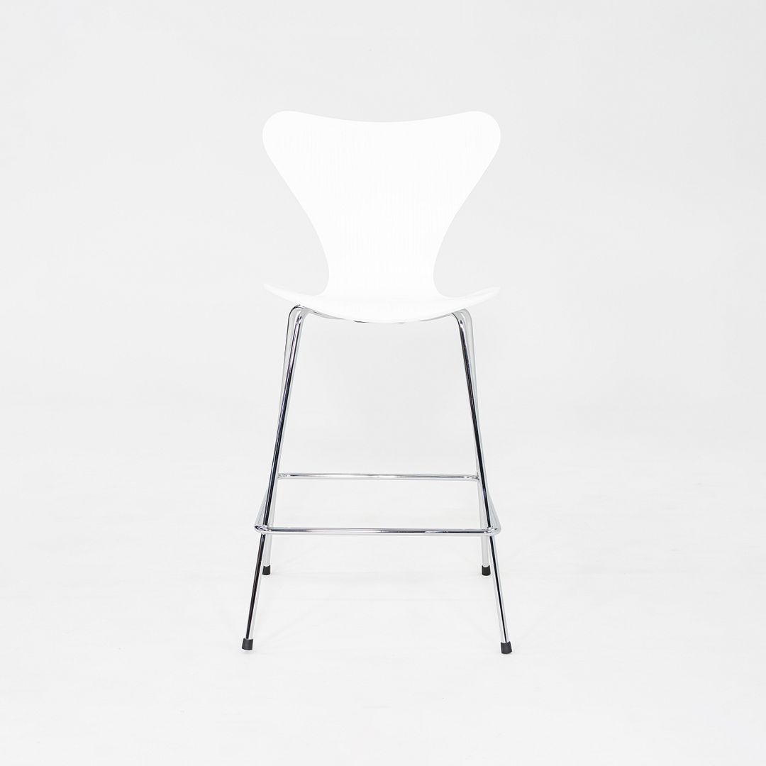 Series 7 Counter Stool