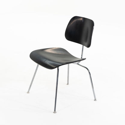 DCM Chair