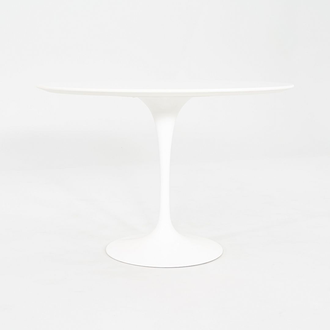 Tulip Dining Table
