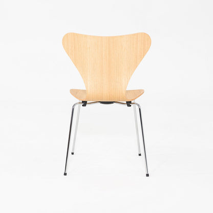 Series 7 Chair, Model 3107