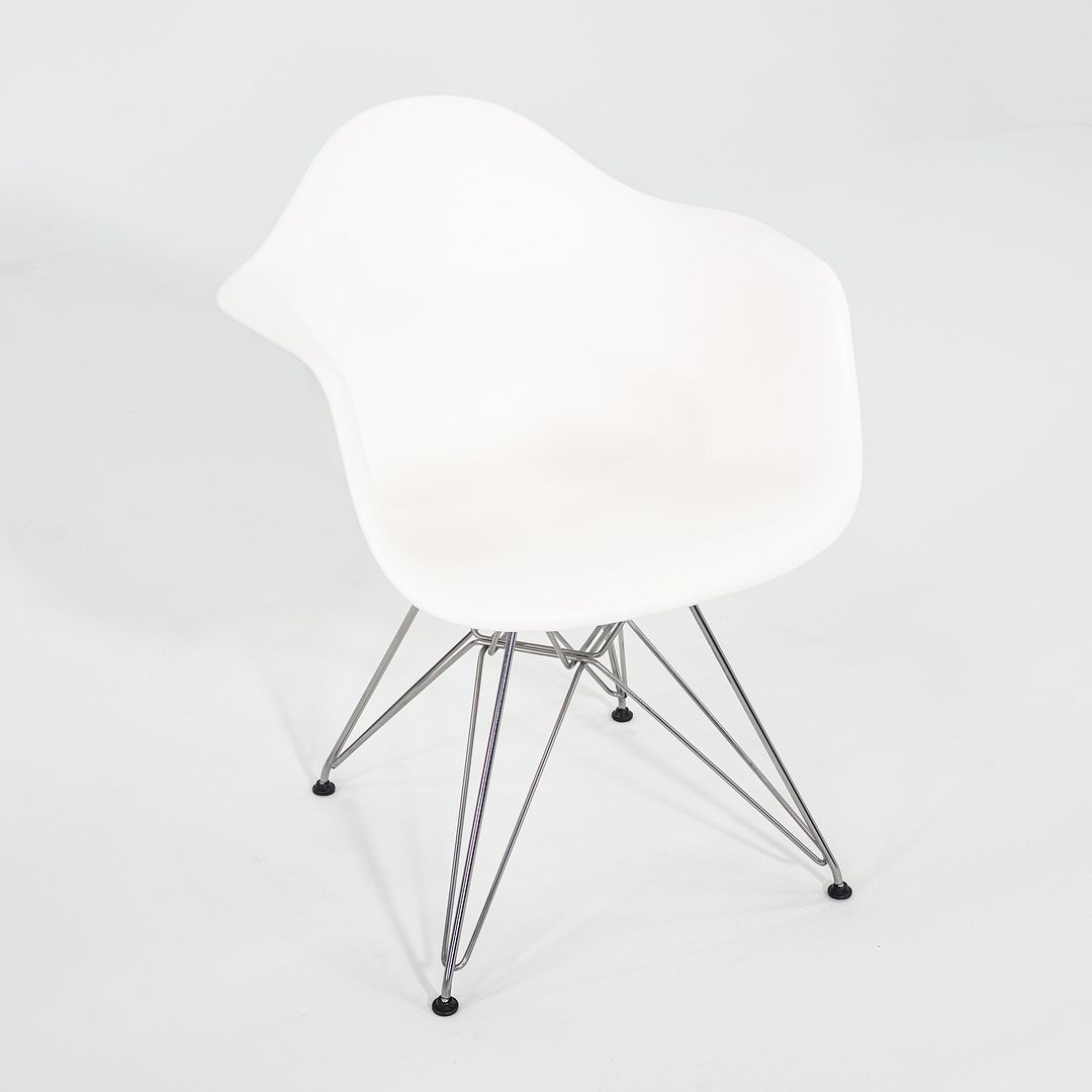 DAR Chair
