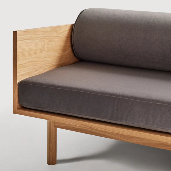 Souvenir Sofa