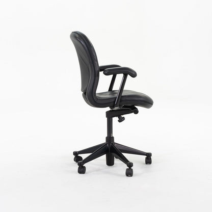 Equa Desk Chair