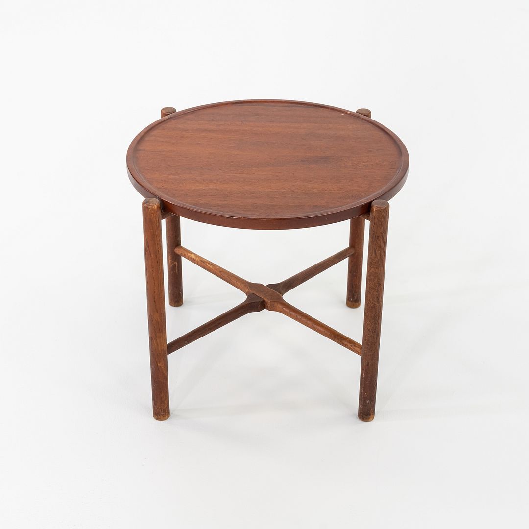 PP35 Folding Table