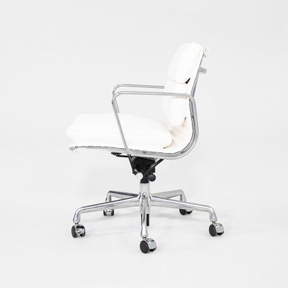 Soft Pad Management Chair, EA435