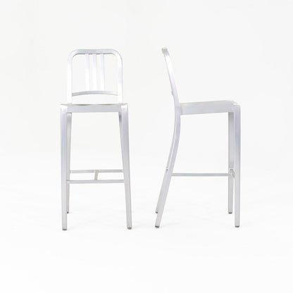 1006 Navy Bar Stool