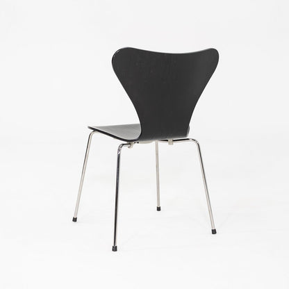 Series 7 Chair, Model 3107