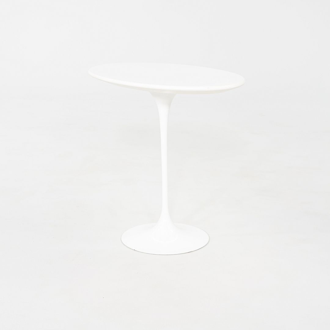 Oval Tulip Pedestal Side Table