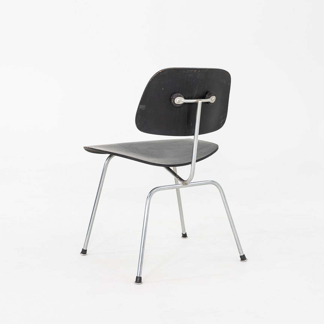 DCM Chair