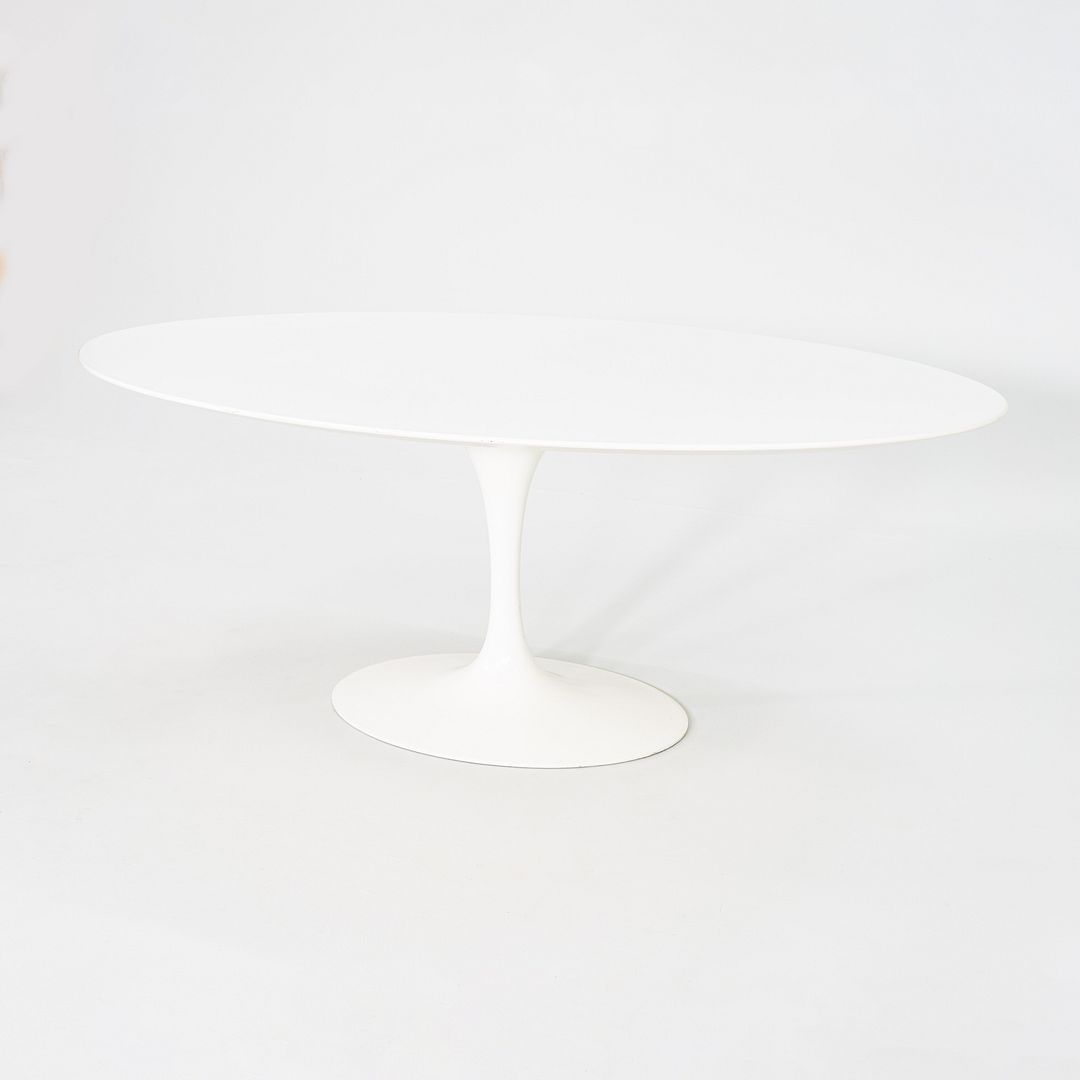 Tulip Dining Table