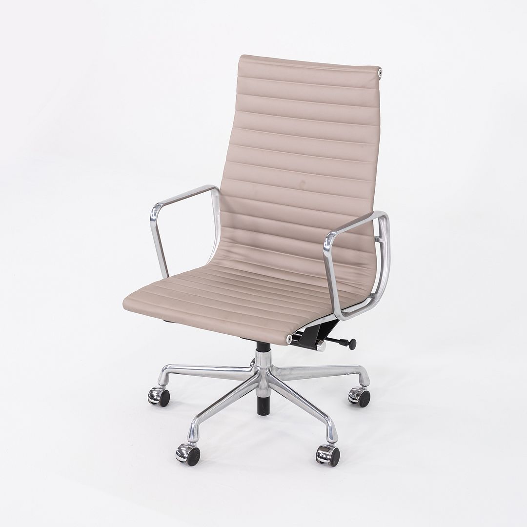 Aluminum Group Executive Desk Chair, Model EA337