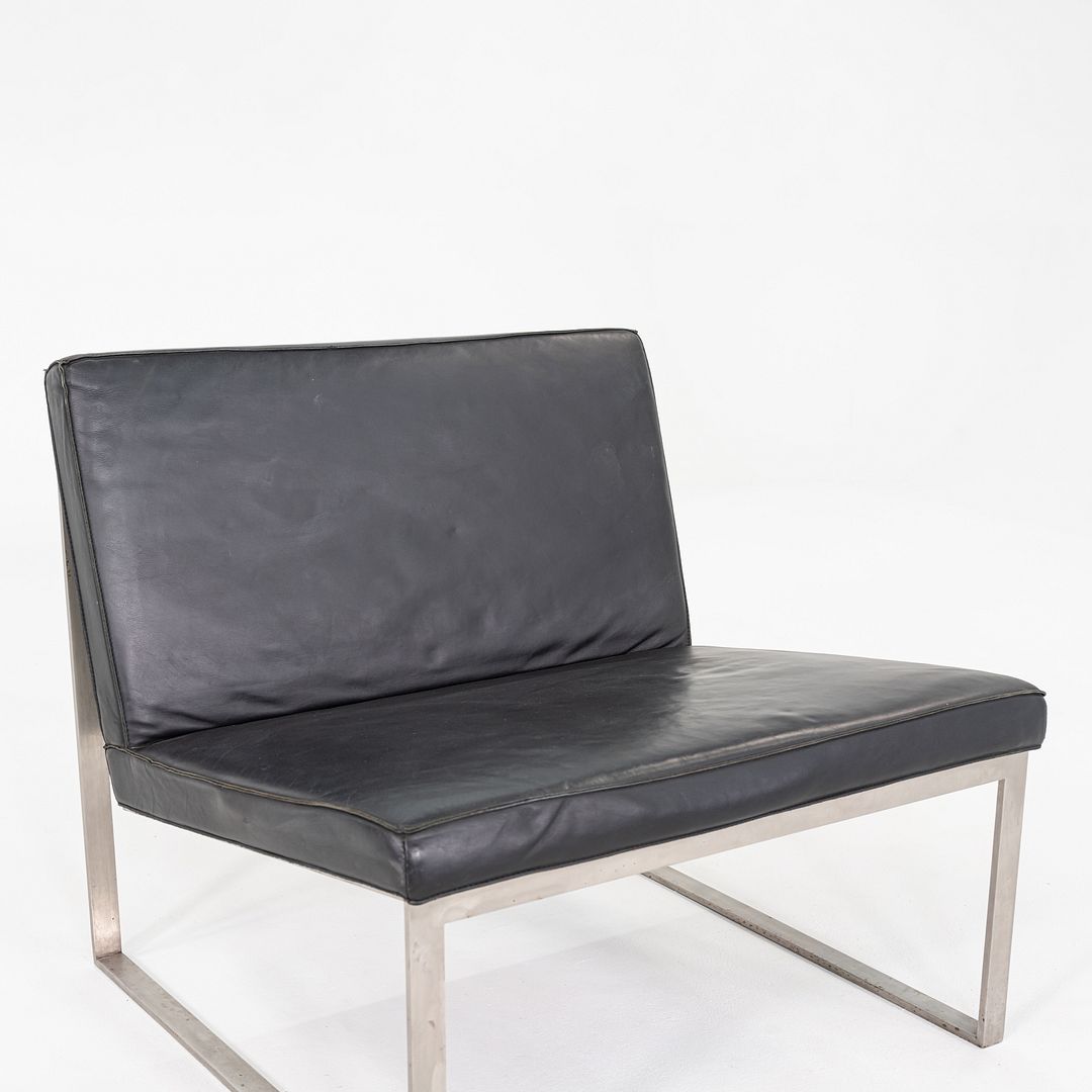 B.2 Armless Lounge Chair