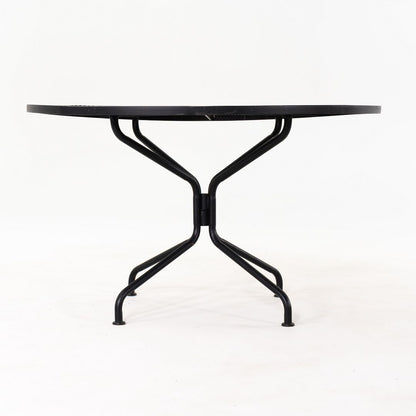Sculptura Round Dining Table