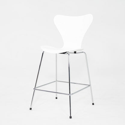 Series 7 Counter Stool