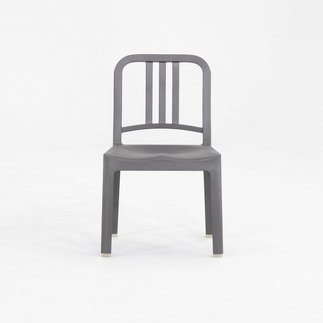 111 Navy Mini Chair