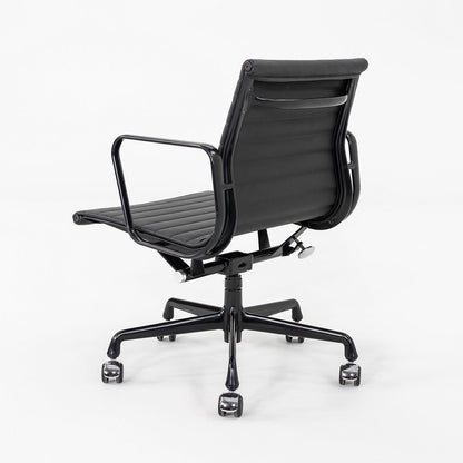 Aluminum Group Management Desk Chair, Model EA335