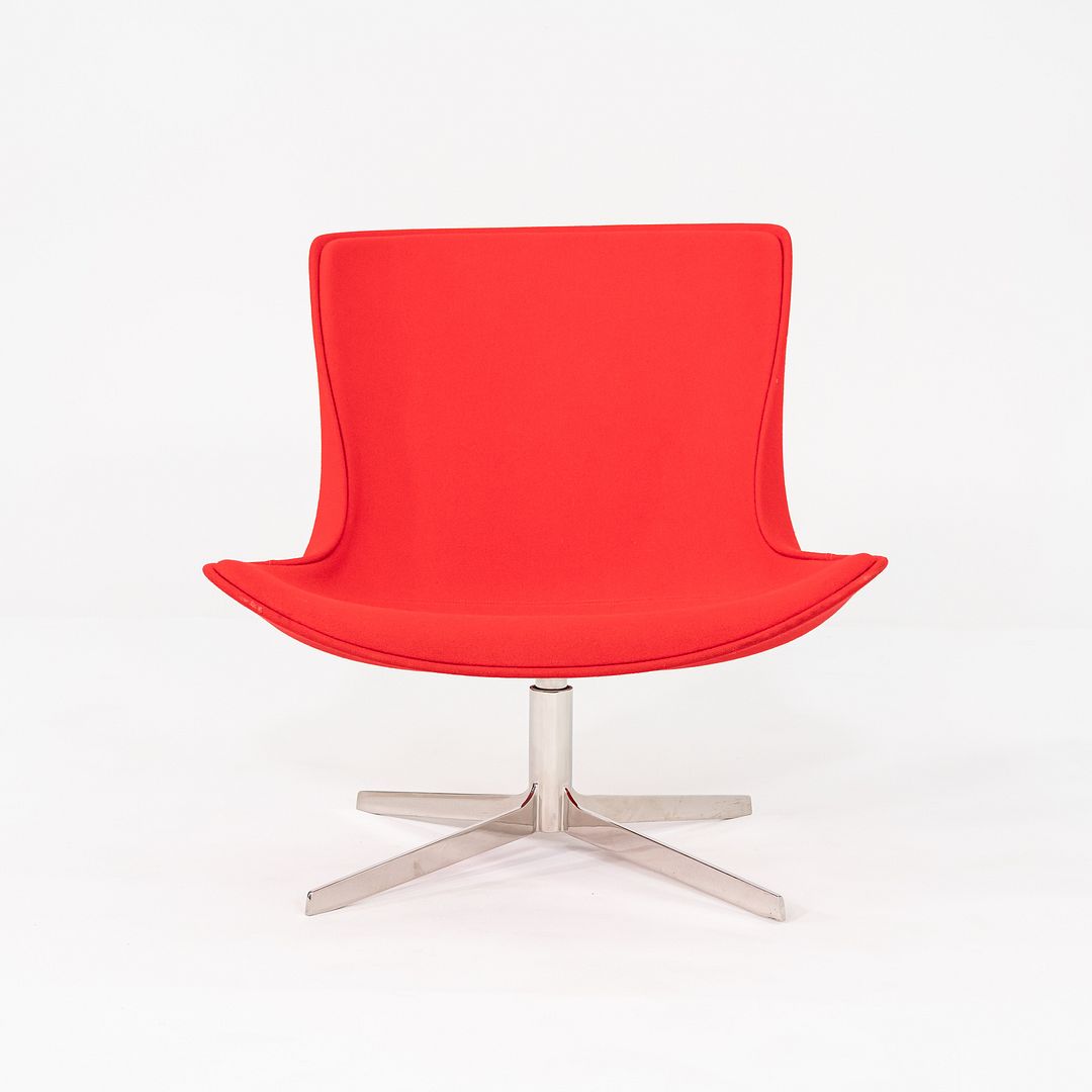 Vika Lounge Chair