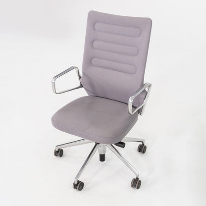 AC 5 Desk Chair