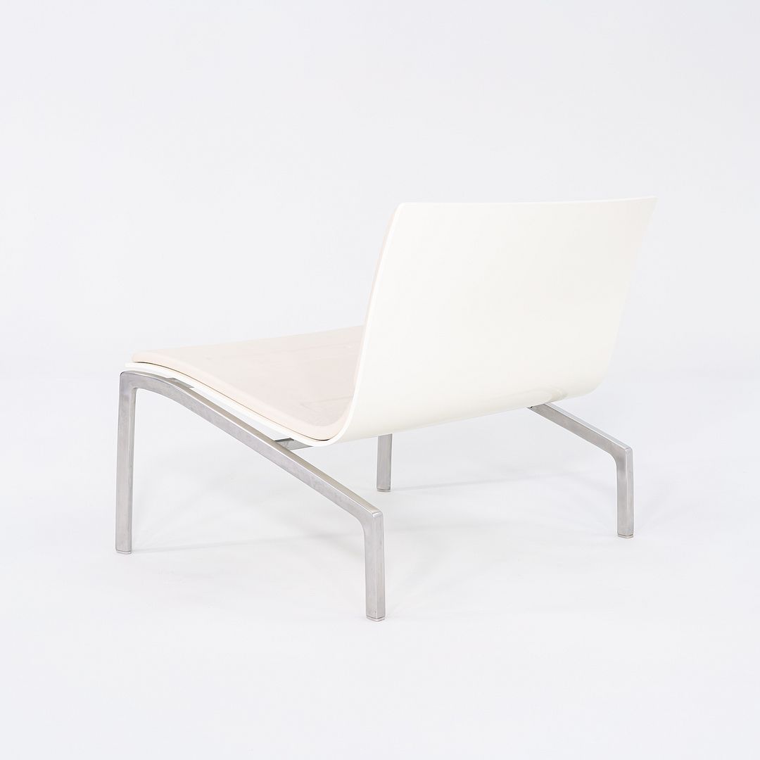 PL200 Lounge Chair