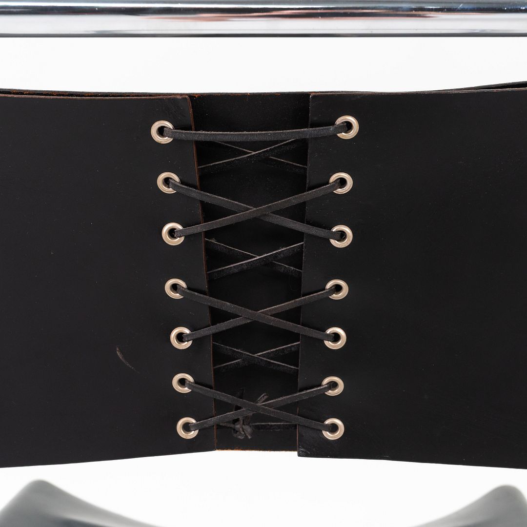 B33 Cantilever Side Chair