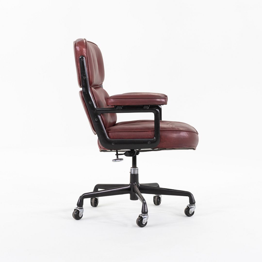 Time Life Executive Desk Chair, Model ES104