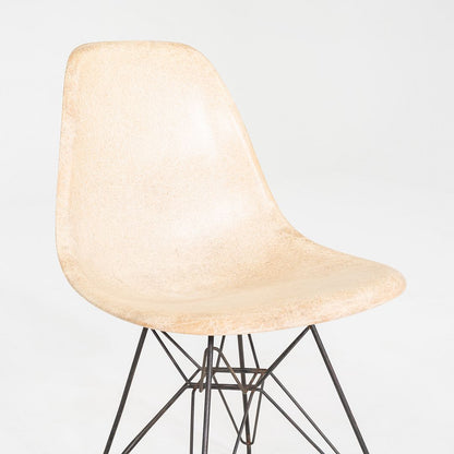 DSR Chair