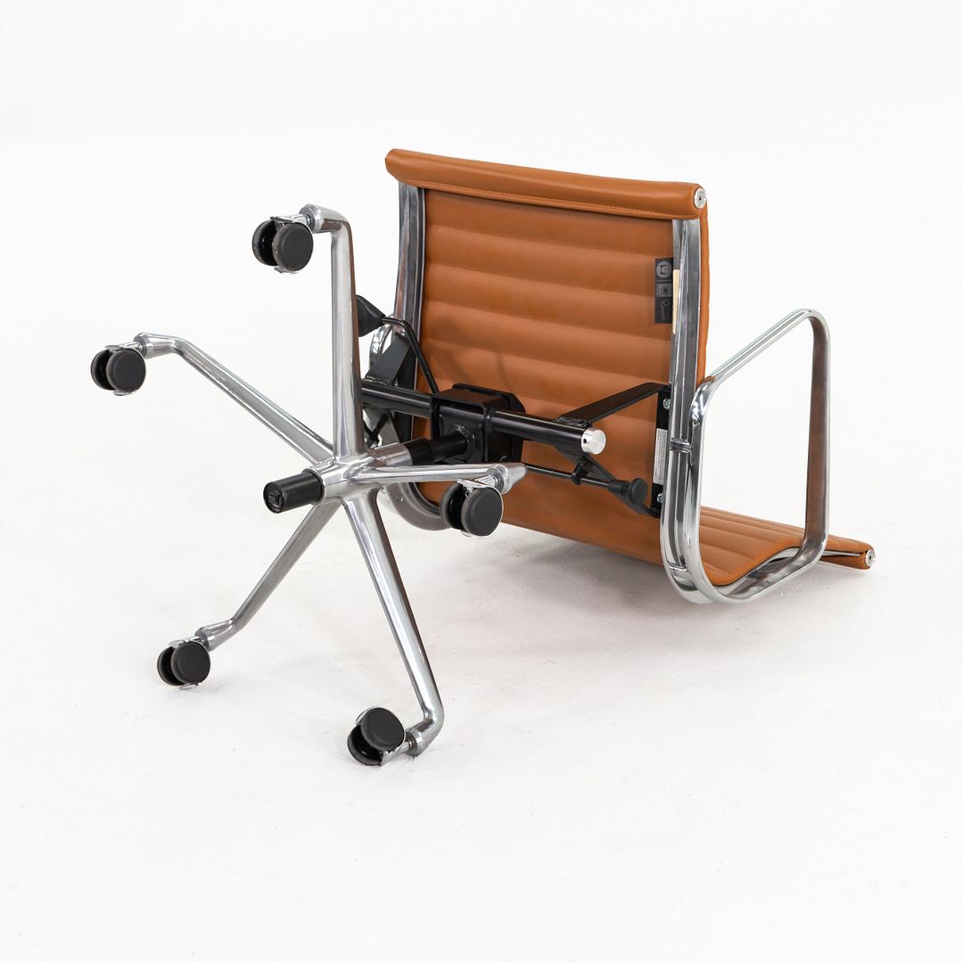 Eames Aluminum Group Management Desk Chair, Model EA335