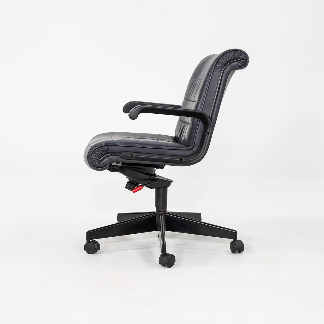 Management Desk Chair