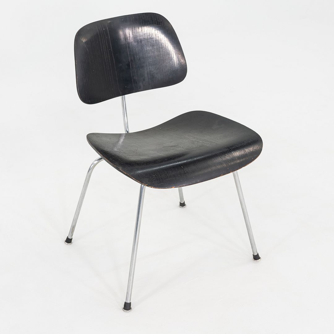 DCM Chair