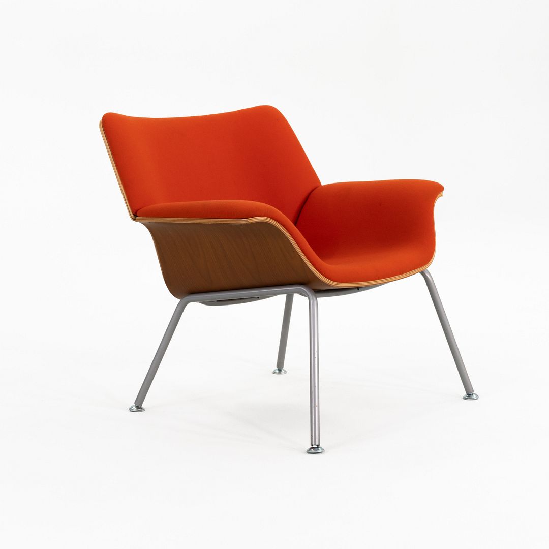 Swoop Lounge Chair