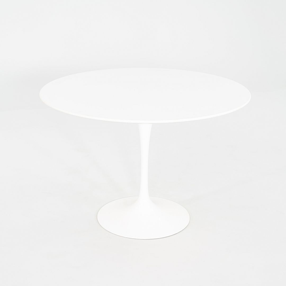 Tulip Dining Table