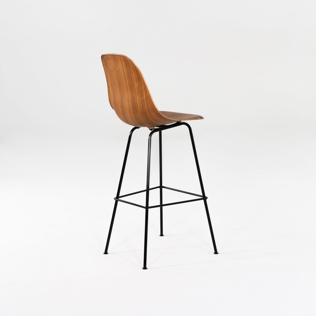 Shell Bar Stool
