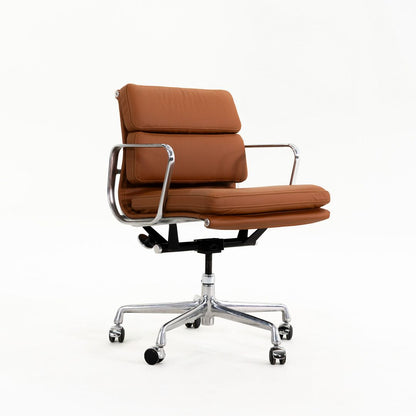 Soft Pad Management Desk Chair, Model EA435