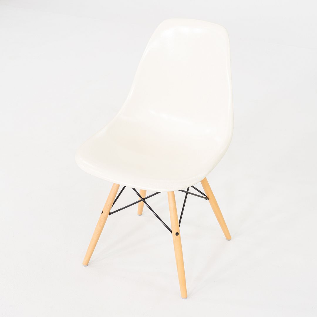 DSW Chair