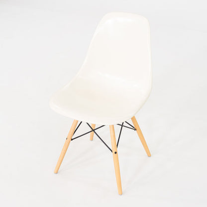 DSW Chair