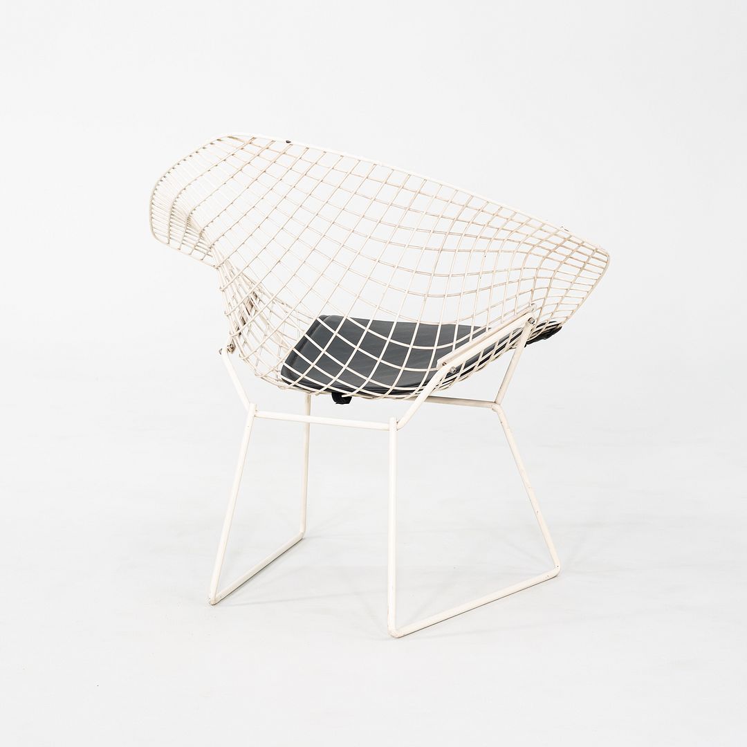 Bertoia Diamond Chair