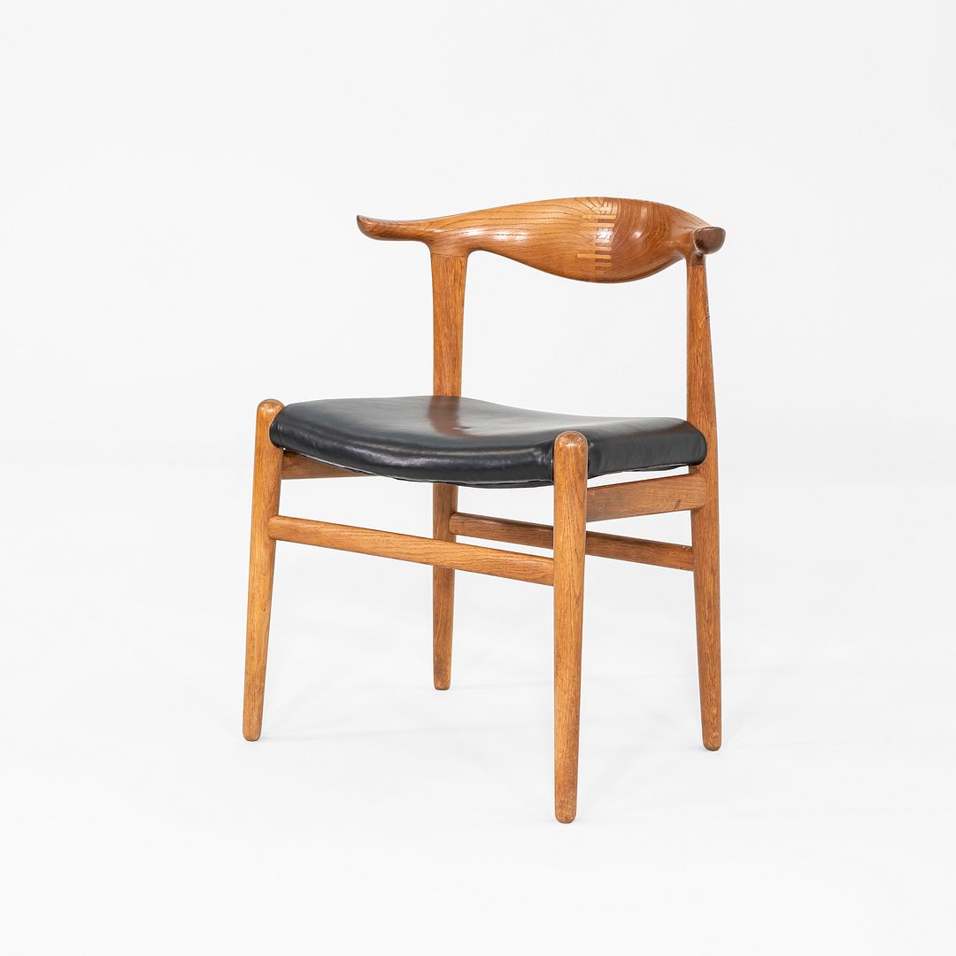JH505 Cow Horn Chair