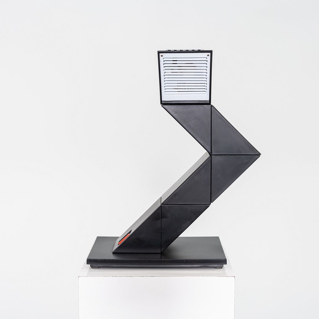Zig Zag Table Lamp