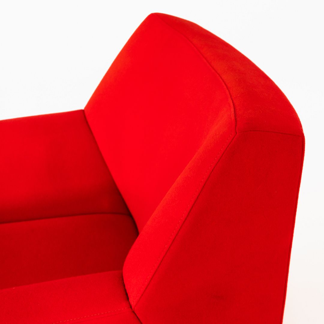Swoop Club Chair