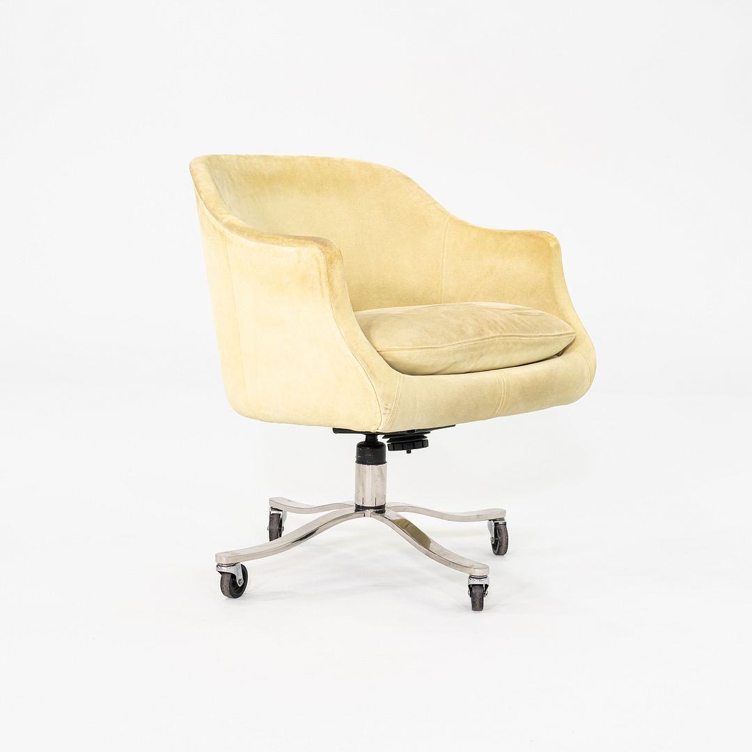 CH 6 Alpha Bucket Desk Chair