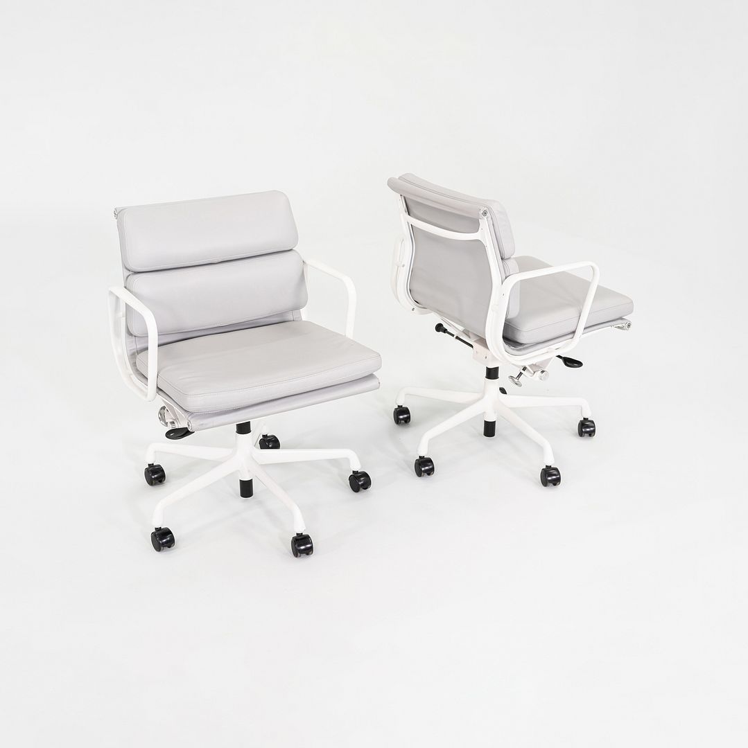 Soft Pad Management Desk Chair, EA435