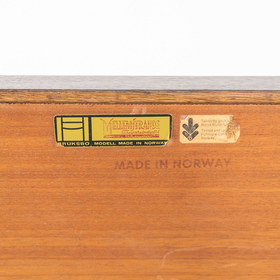 Oak Bench