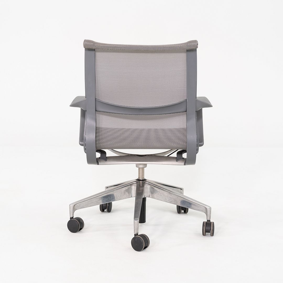Setu Desk Chair