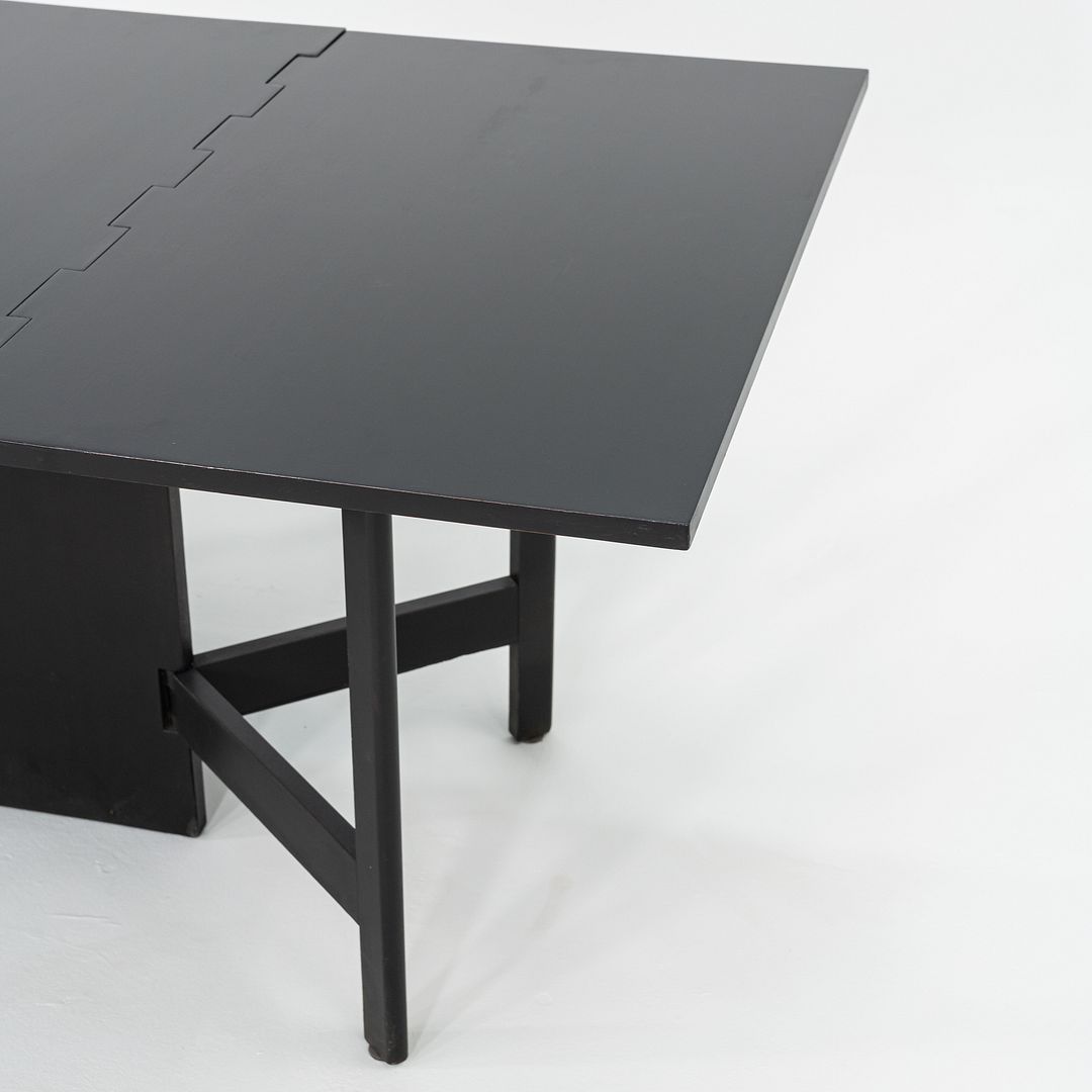 Gate Leg Dining Table, Model 4656