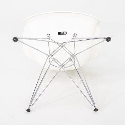 DAR Armchair