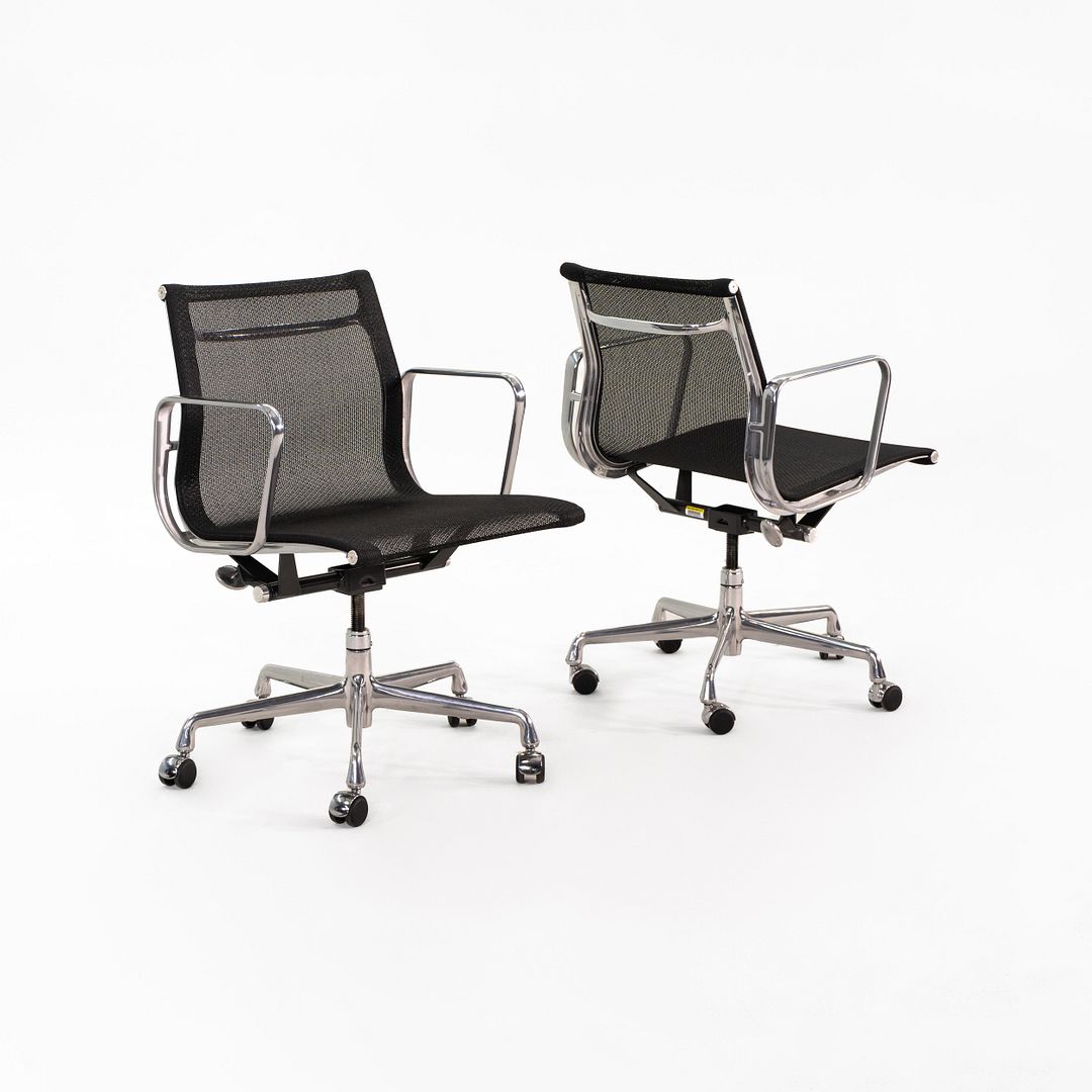 Aluminum Group Management Chair, Model EA335