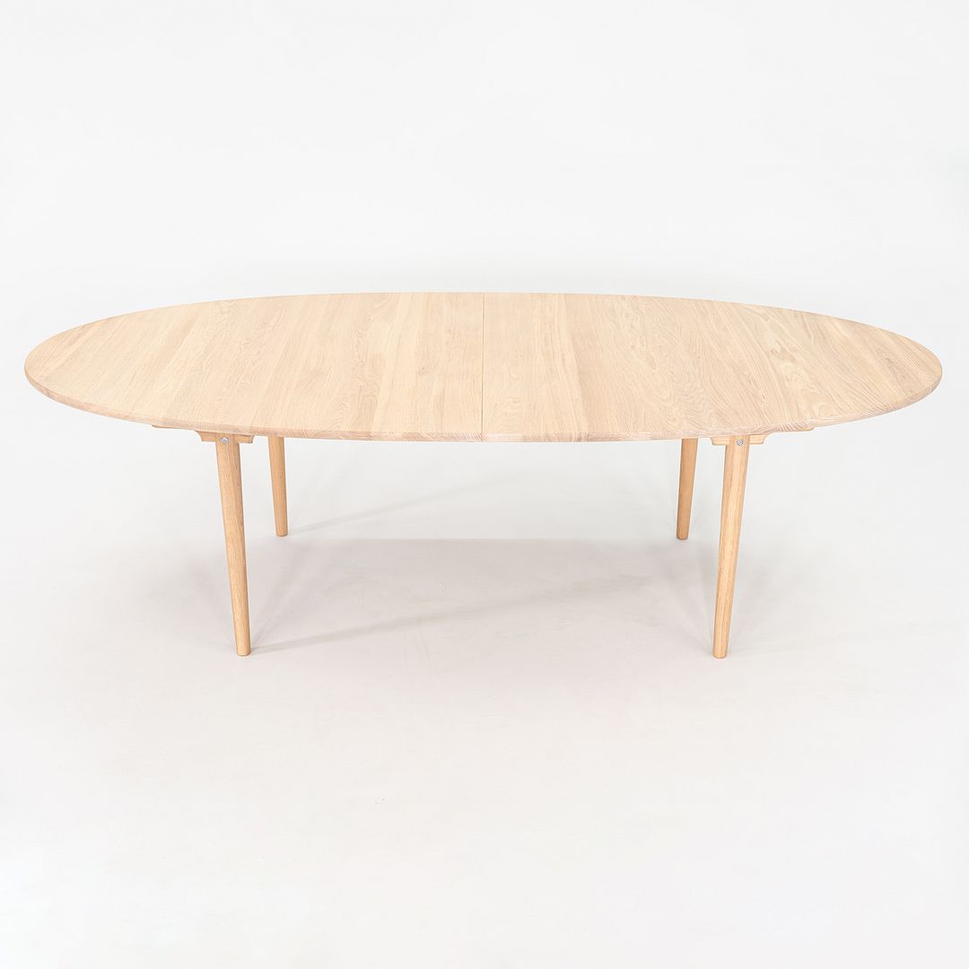 CH339 Dining Table