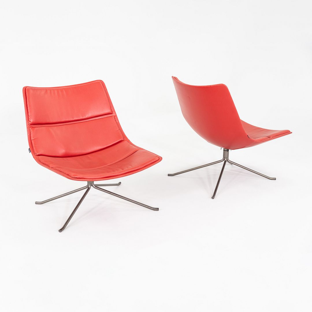 Yuki Swivel Lounge Chairs