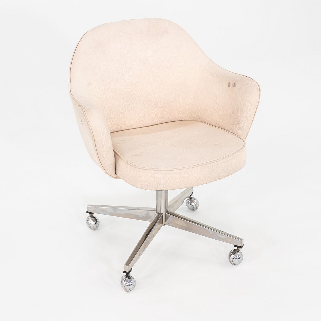 Saarinen Executive Armchair, Model 68