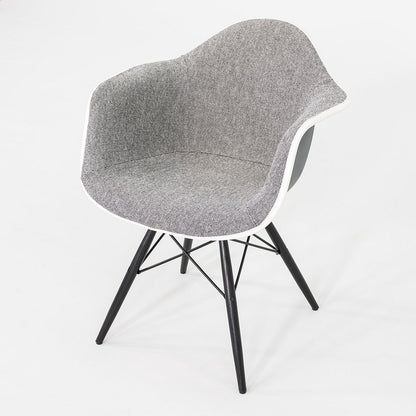 DAW Chair